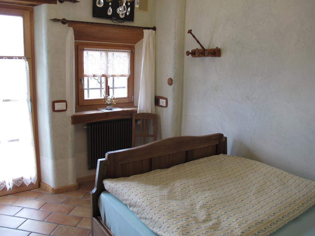 Agriturismo Alpenvidehof Vila Coredo Quarto foto